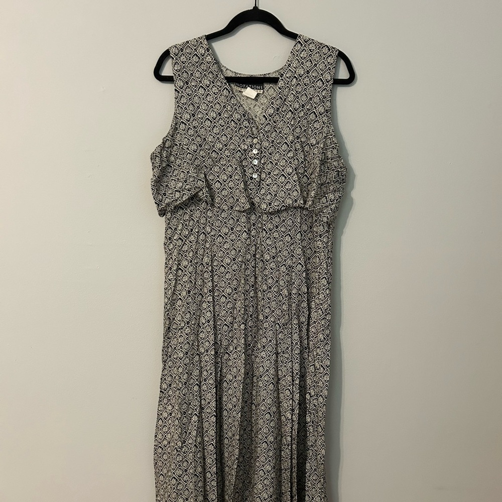 Notations Clothing Co. Midi dress